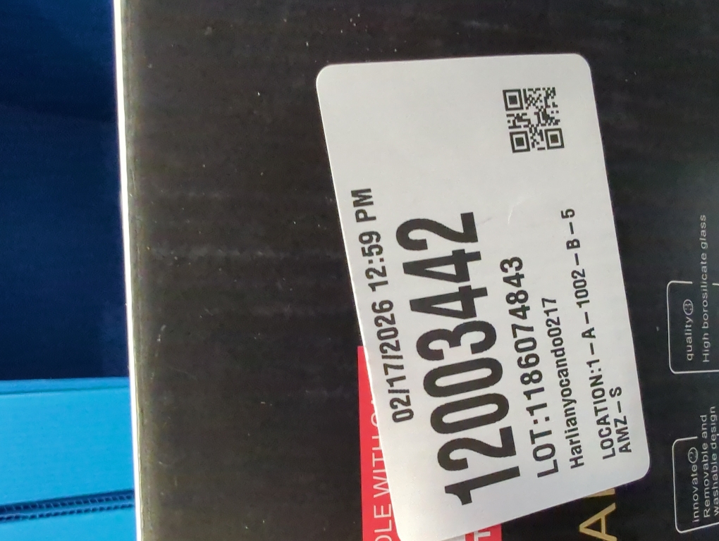 Glass Tea Pot Kettles Stovetop Safe, 60.8oz/1800mL Heatproof Borosilicate Glass Teapot Water Pitcher With Bamboo Lid and Removable Filter Spout for Loose Leaf and Blooming Tea