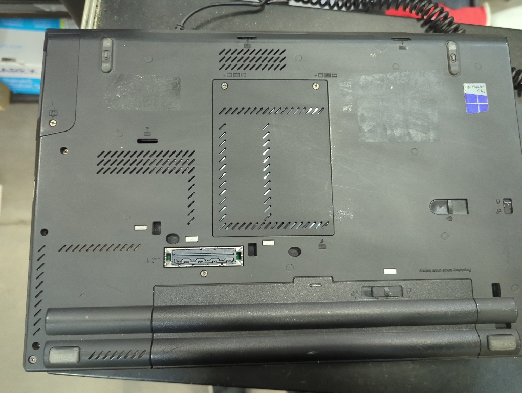 Lenovo ThinkPad T430 With Charger