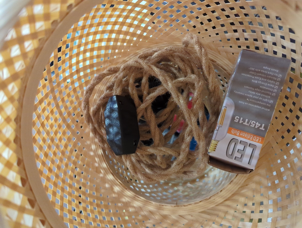 Plug in Pendant Light Rattan Hanging Lights with Plug in Cord Bamboo Hanging Lamp Dimmable,Handmade Woven Boho Wicker Basket Lamp Shade,Plug in Ceiling Light Fixture for Living Room Bedroom Kitchen