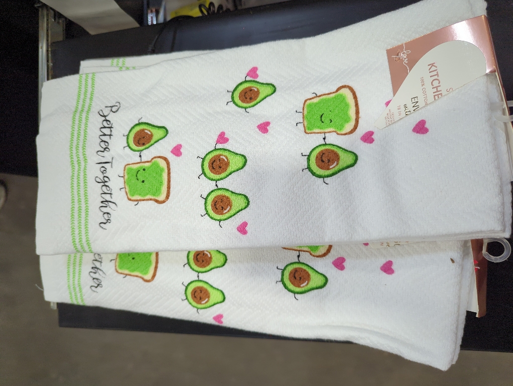 Envogue With Love Set Of 4 Avacado Kitchen Towels