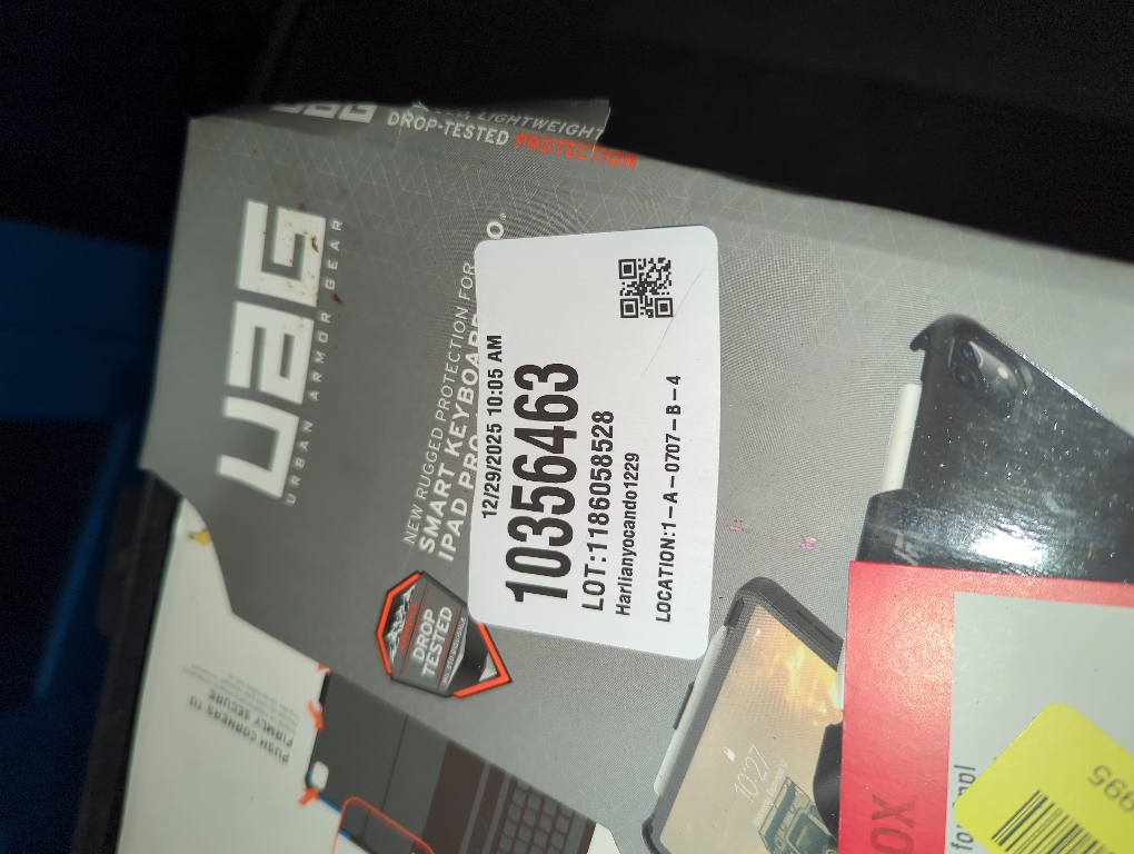 URBAN ARMOR GEAR UAG iPad Pro 12.9-inch (4th Gen, 2020) Case Slim Heavy-Duty Tough Military Drop Tested Rugged Protective Cover with Apple Pencil Holder (Requires Smart Keyboard Folio), Scout Black