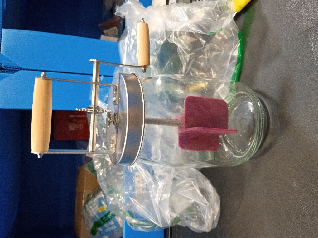 Butter Churn - Wooden Handle Shakes Stainless Steel Gear Manual Butter Maker, Butter Churner Hand Crank Mason Jar, Baking of Top Gadgets Butter Maker Cream Mixer (51oz)