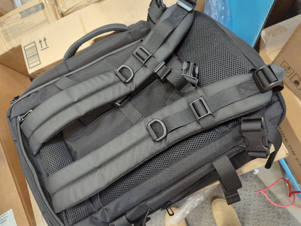 Vacuum backpack travel,vacuum backpack with pump Fit 16 inch Laptop for travel,Water-Resistant,Business,College,Camping (Black)