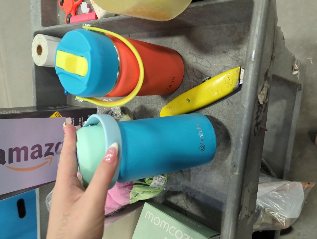 SCRATCHES USED ‼️ Fimibuke 14oz Kids Insulated Water Bottle, 18/8 Stainless Steel Kids Cups