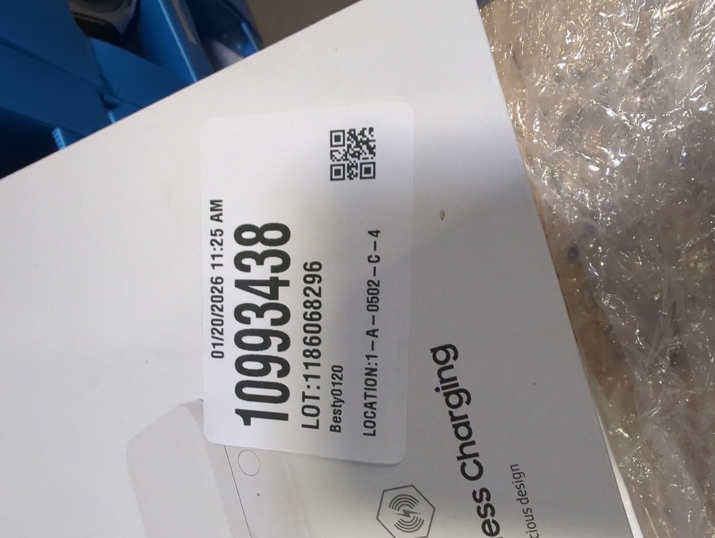 Samsung Electronics Qi Wireless Charger and UV Sanitizer - US Version