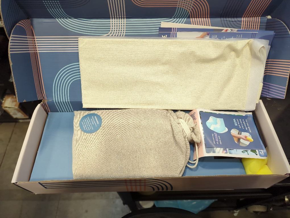 Sculpd Textured Canvas Kit - Complete Art Set with Texture Paste, Canvas, Palette Knife, Wall Hooks, Crafting Tools, Videos & Beginner Guide - DIY Arts & Crafts Gift for Adults, Teens, Men & Women