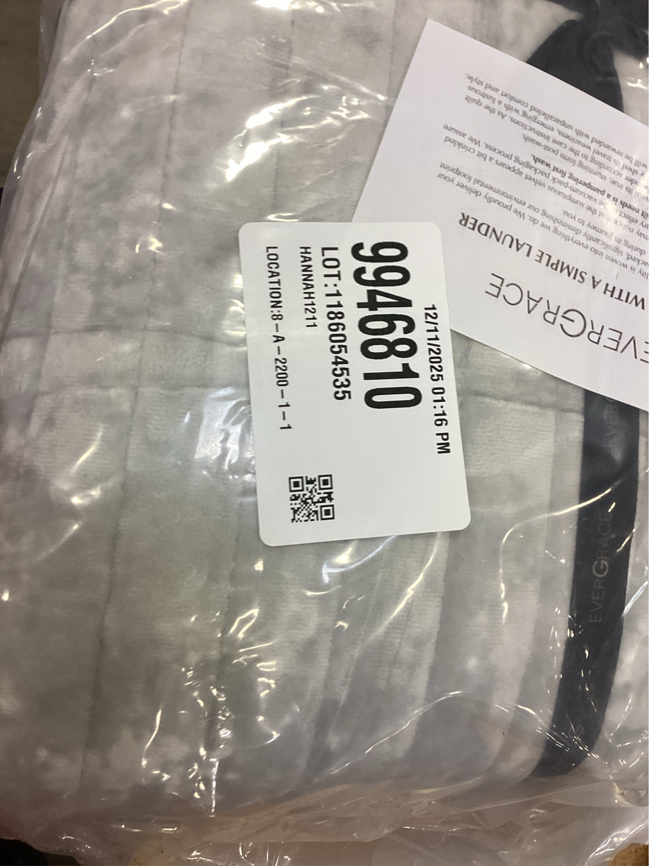 EVERGRACE Velvet Quilt Set King Size, Luxurious Soft Striped Channel Bedding Set, Lightweight Velvet Comforter for All Season, Oversized Bedspread Coverlet with 2 Matching Shams, Frost Gray