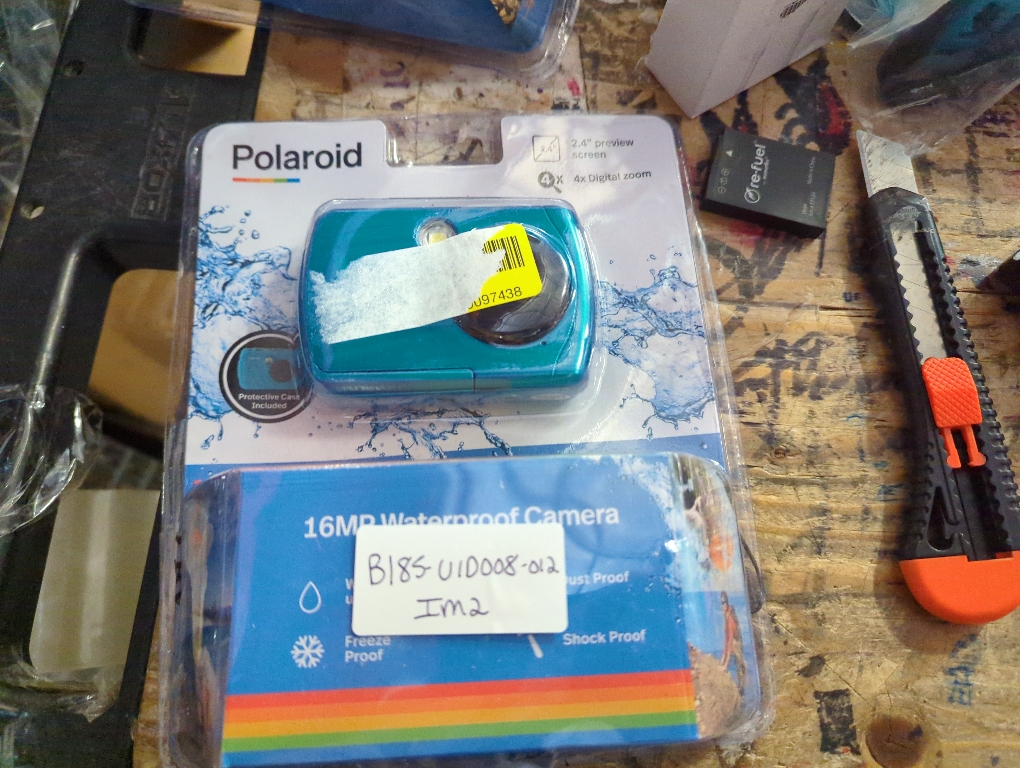 Polaroid 16MP Waterproof Digital Camera - Teal (IS048-Teal)