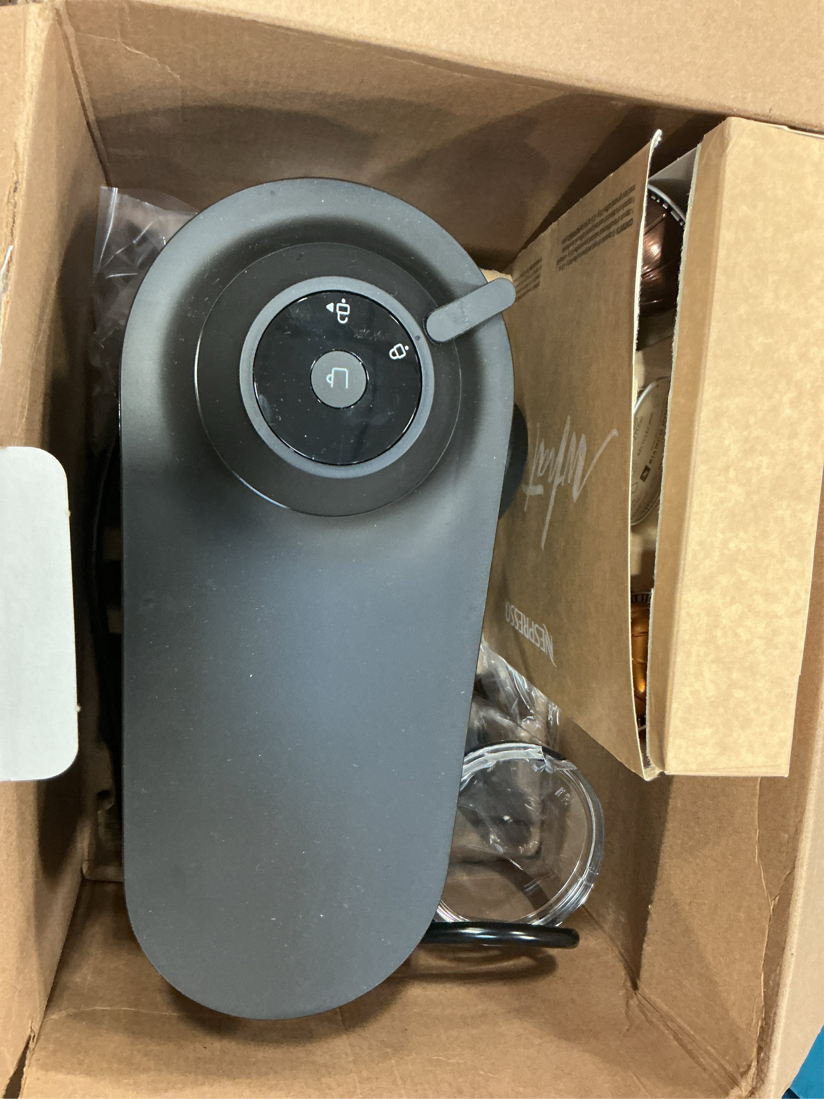 Nespresso Vertuo Next Coffee and Espresso Machine by De'Longhi, Matte Black