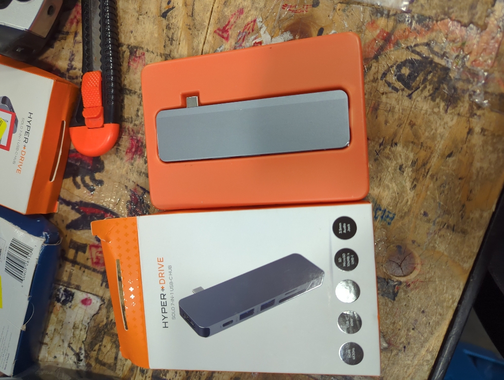 HyperDrive SOLO USB-C Hub (7-in-1, for Laptops) - Space Gray