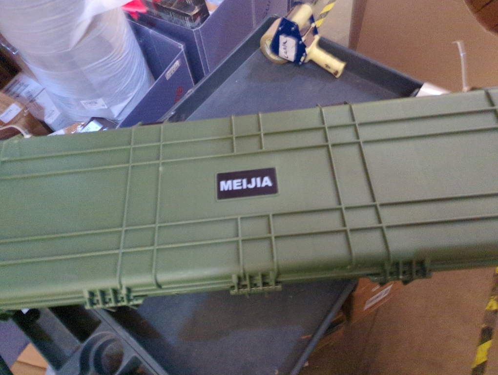 MEIJIA Portable Rolling Waterproof All Weather Hard Rifle Case,Gun case with Wheels,Customizable Fit Foam Included,Fit for Rifle,Guns,Shotguns, Airsoft Gun
