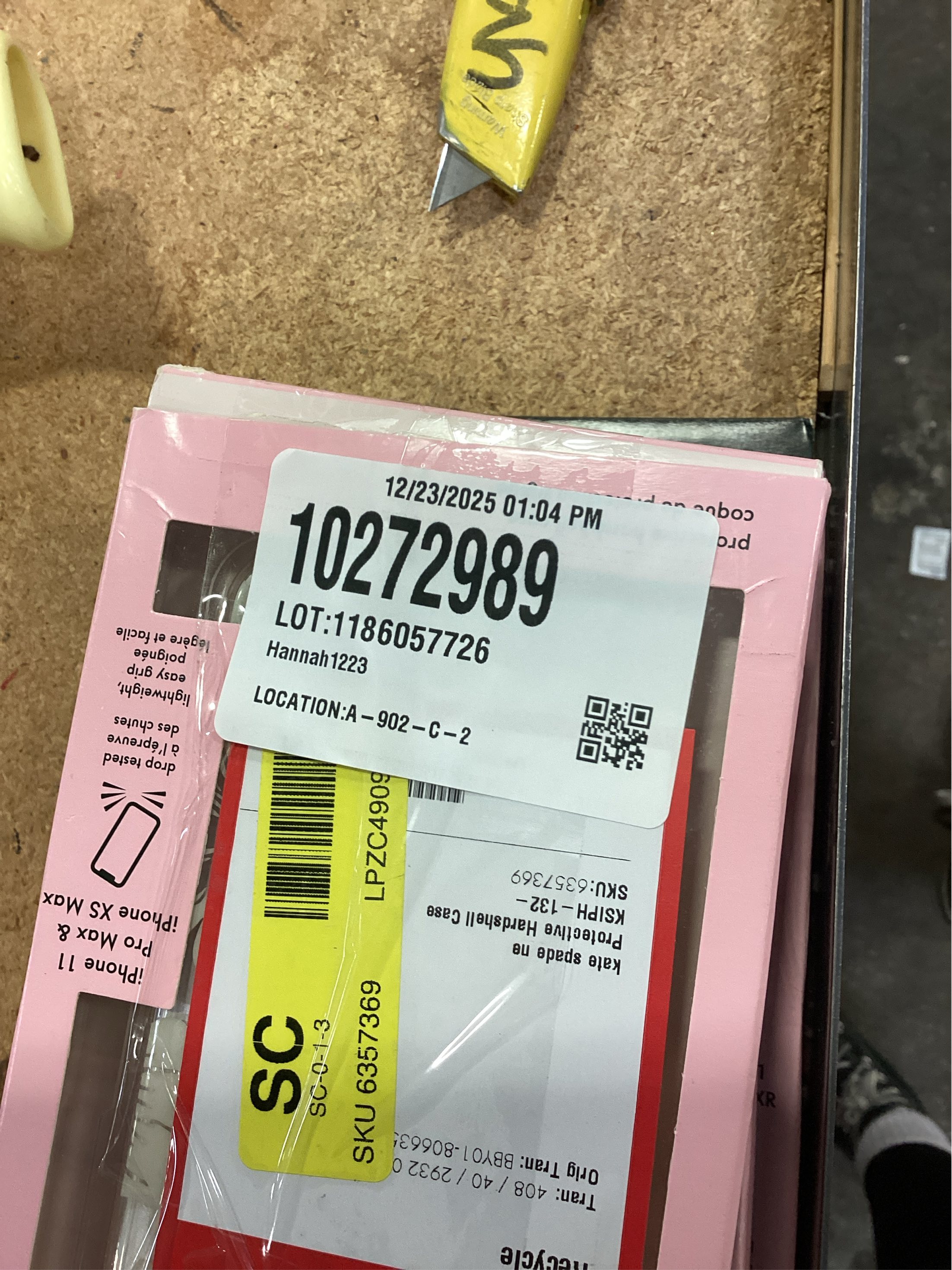 Kate Spade New York Apple iPhone 11 Pro Max/XS Max Hard Shell Case HollyHock Floral - Cream/Clear