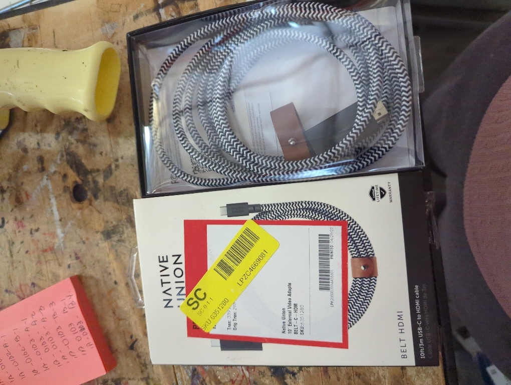 Native Union Belt Cable XL USB-C to USB-A - 10ft Ultra-Strong Charging Cable with Leather Strap Compatible with iPhone 17, Galaxy Z Fold 7, Flip 6, S25 Ultra, Pixel 10 Pro, iPad Pro (Zebra)