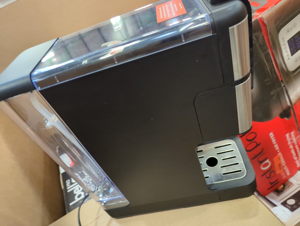 PRO Perfect Grind Programmable Single-ServeCoffee Maker with IntegratedBurr Grinder