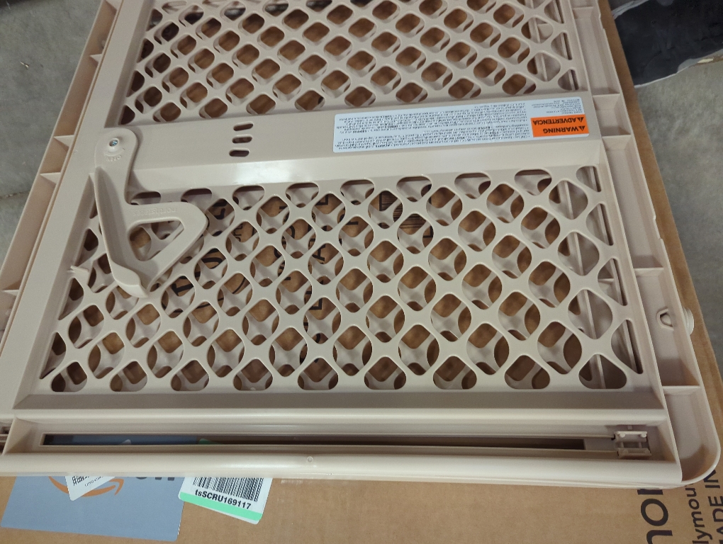 Toddleroo by North States - Supergate Ergo Baby Gate: Plastic Baby Gate for Stairs & Doorways - Adjustable Indoor Safety Gate - Made in USA - 26 to 42 Inches Wide - 26 Inches Tall - Sand