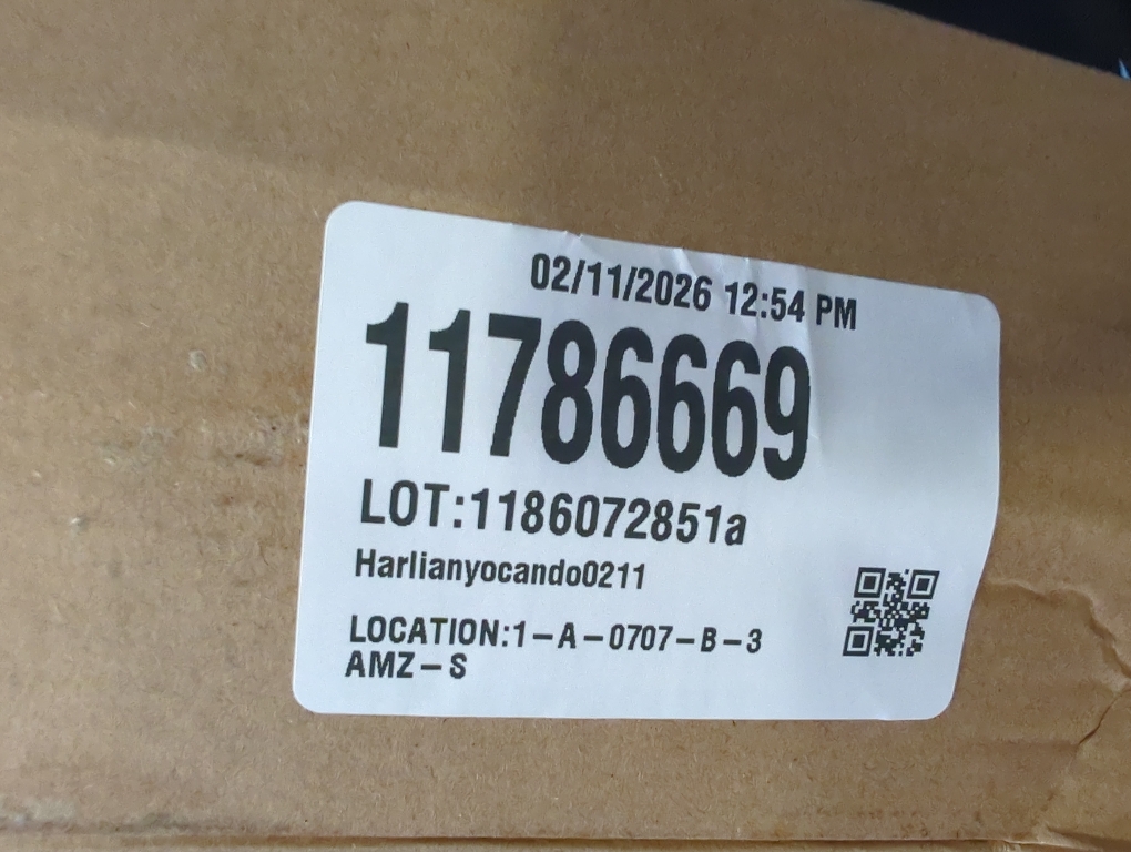 24 Pcs Red Small Velvet Bows Ornaments for Christmas Tree, Vintage Cute Velvet Bows Home Decor for Tree Mantle Wreath Gift Wrapping Crafts, 0.98’’ W/3.14 * 3.14 inch