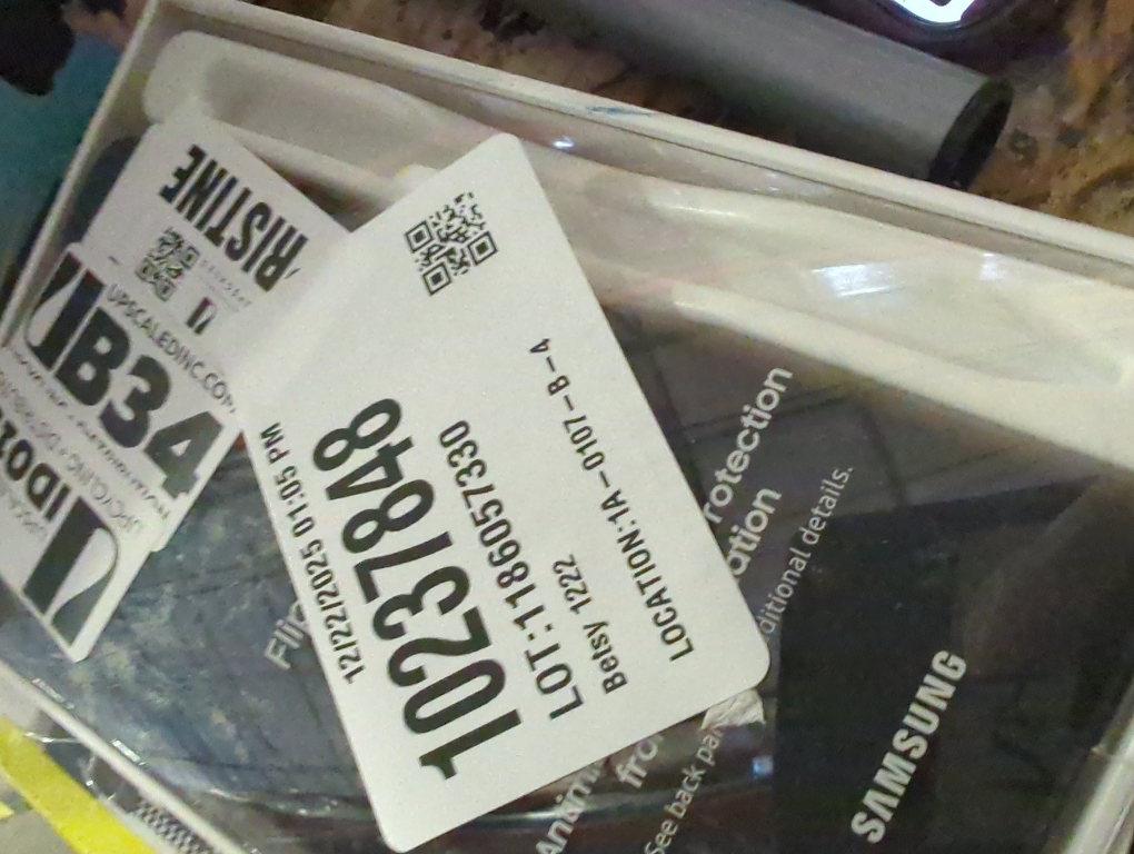 Samsung EF-FF92P - Flip cover for cell phone - black - for Galaxy Z Fold3 5G