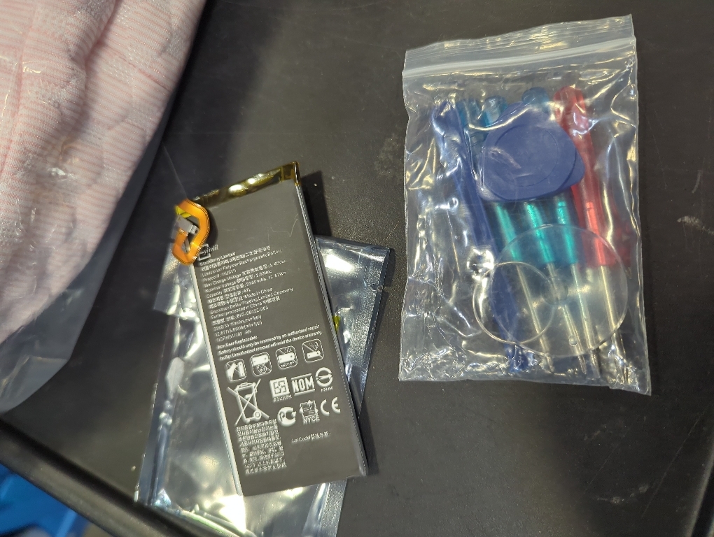 E-YIIVIIL New Replacement Battery EB-BA520ABE Compatible with Galaxy A5 2017 SM-A520 GH43-04680A with Tools