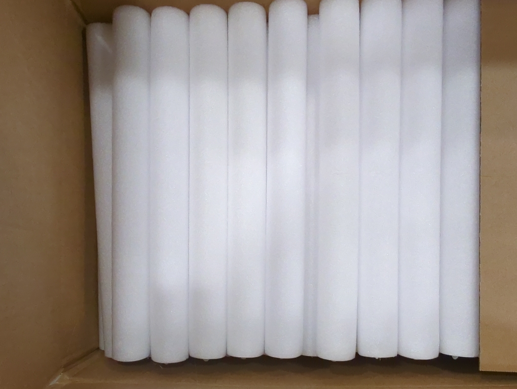 150 PCS Led Foam Sticks, Bulk Glow Sticks with 3 Colors Flashing, Light Up Baton Wands for Kids, Glow Sticks Party Supplies for party, Wedding, Raves, Concert, Camping, Sporting Events