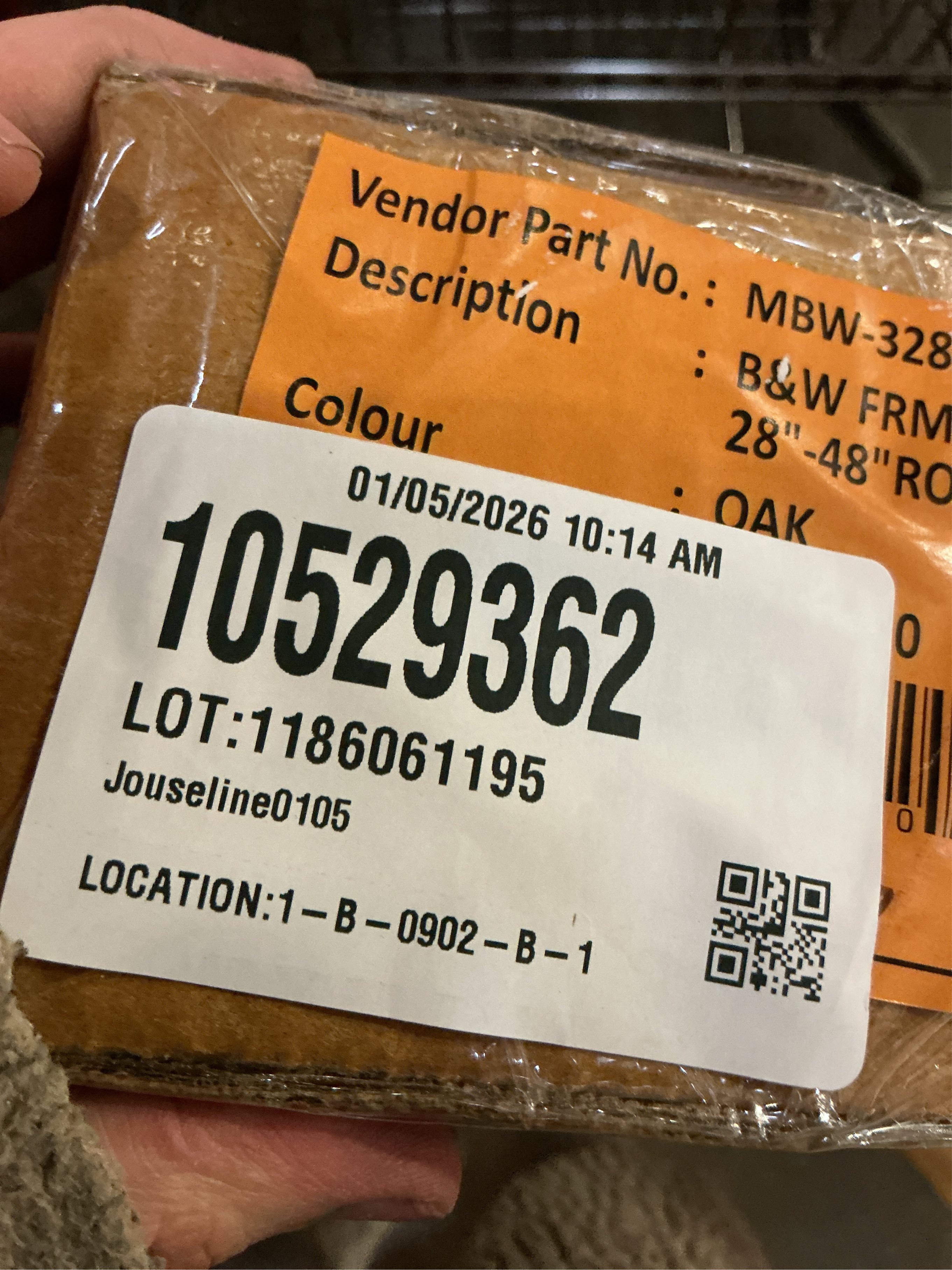 Bee & Willow Selah 28-Inch to 48-Inch Adjustable Curtain Rod Set in Oak