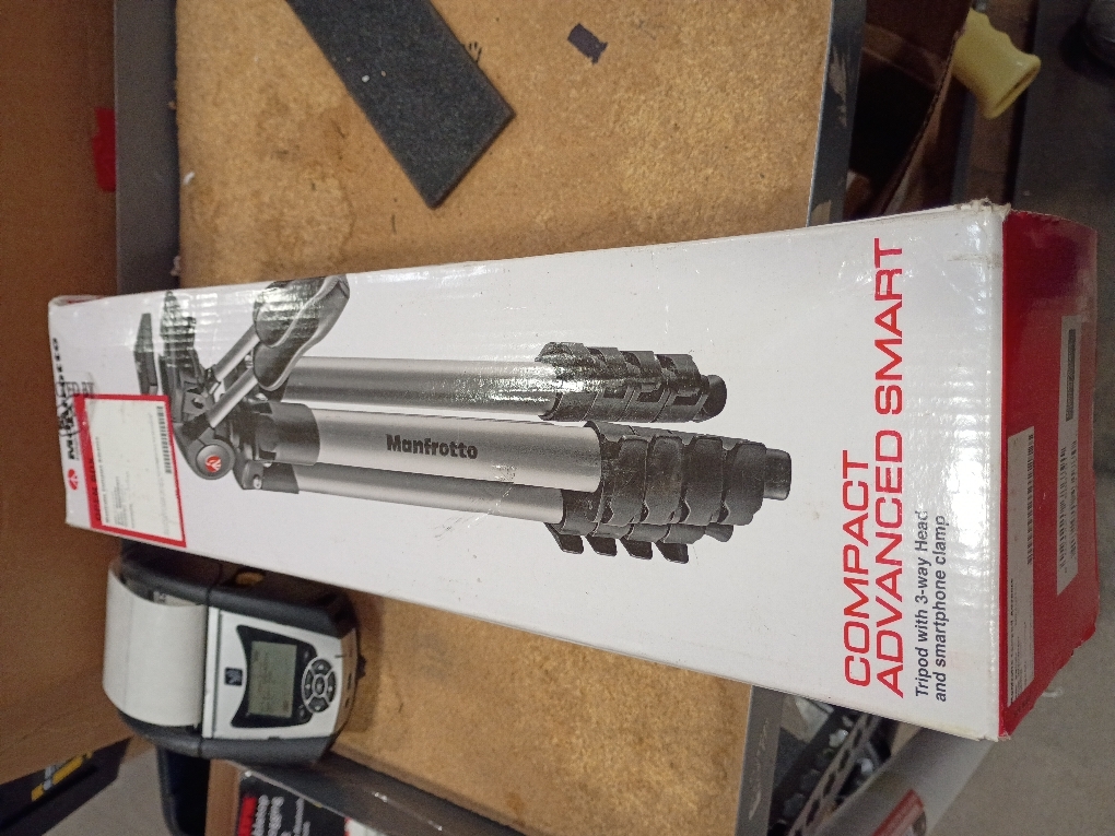 Manfrotto Compact Advanced Aluminum 5-Section Tripod Kit with 3-Way Head, Black (MKCOMPACTADV-BK)