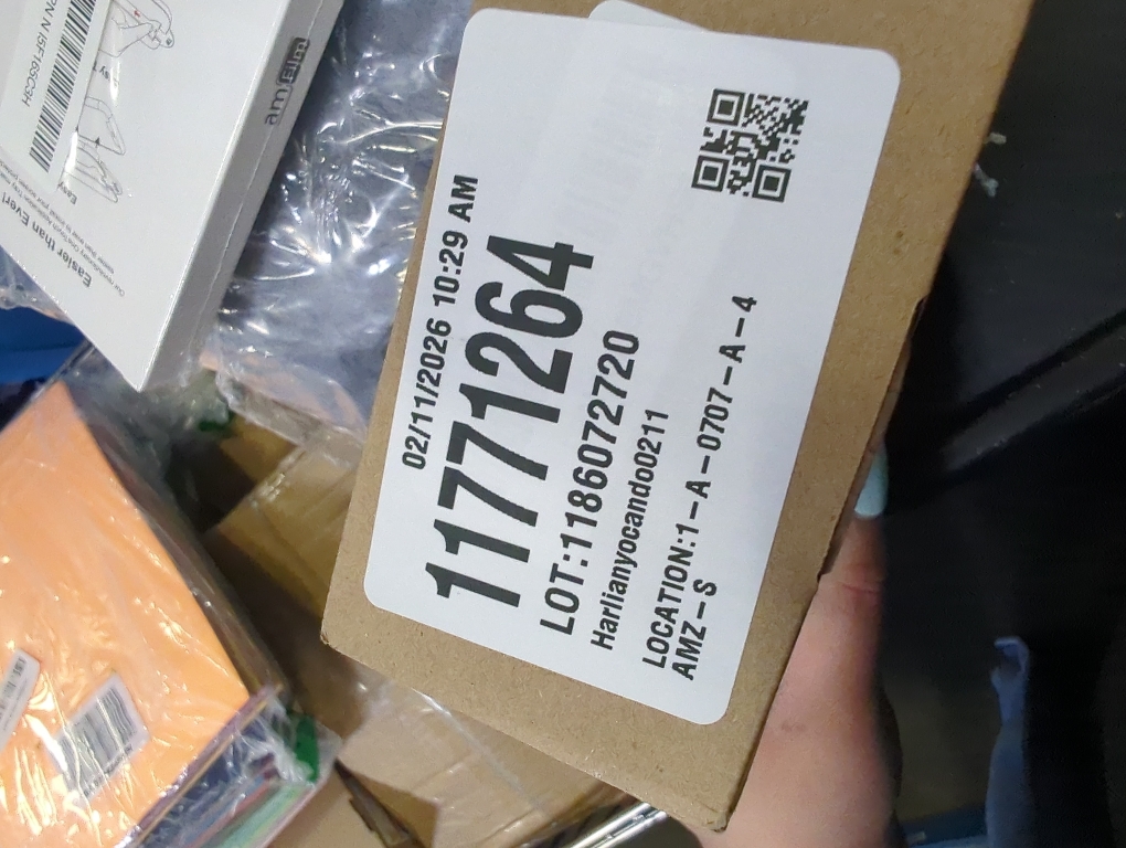 20 Hooks for Hanging Variety Pack,Adhesive Wall Hooks Heavy Duty with 20 Stirps,no Damage Large midium Small Sticky Utility Hooks for Outdoor、Tower、Keys