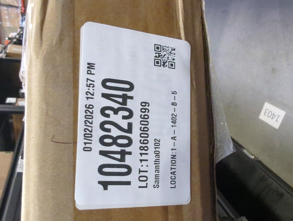 GVS-ART DIY Metal Floating Frame for 24X36“ Canvas Painting Art,1 1/2(3.8cm) Depth, Floater Frame,Mental Frame Kit, Cut to Pieces,Not Include Canvas or Mat Light Gold Frame