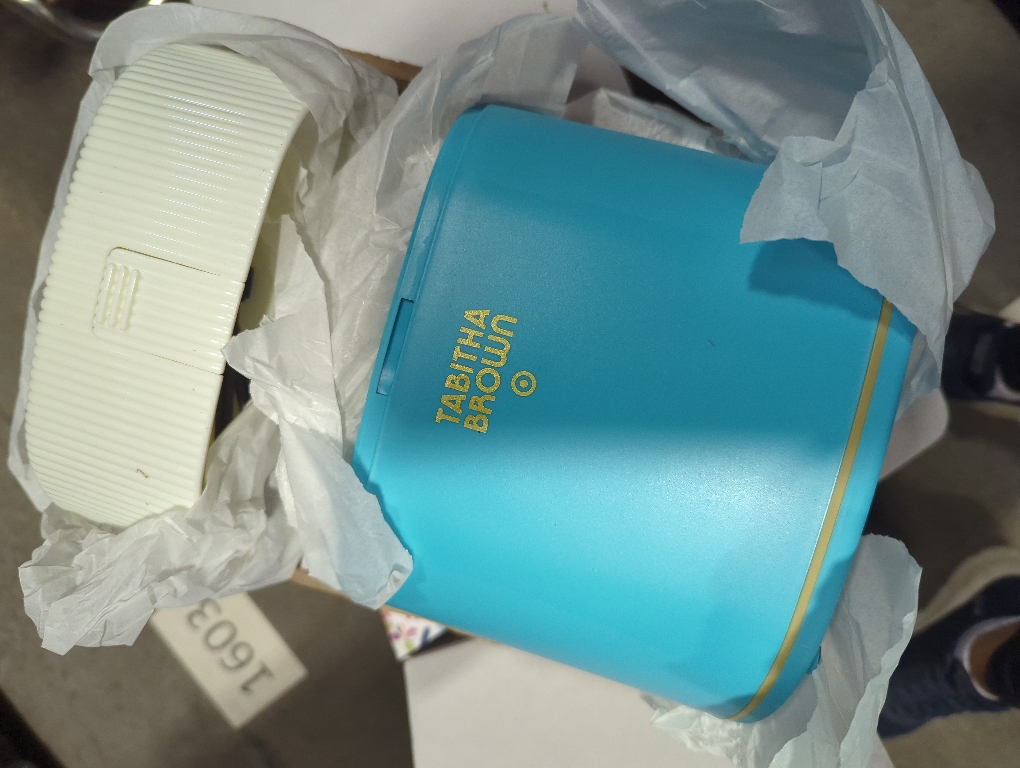 Tabitha Brown Electric Ice Cream Maker 1.5qt Light Blue