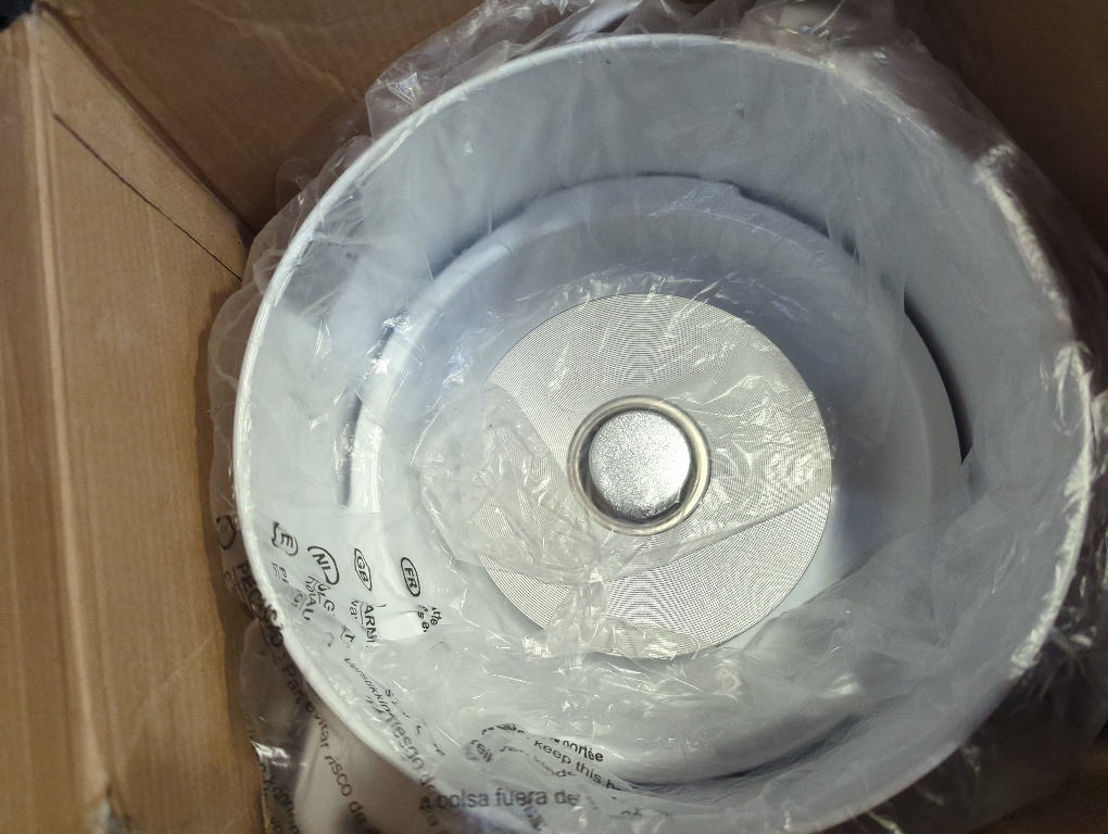 Elite Gourmet ERC-2010 Electric Rice Cooker with Stainless Steel Inner Pot Makes Soups, Stews, Grains, Cereals, Keep Warm Feature, 10 Cups Cooked, White