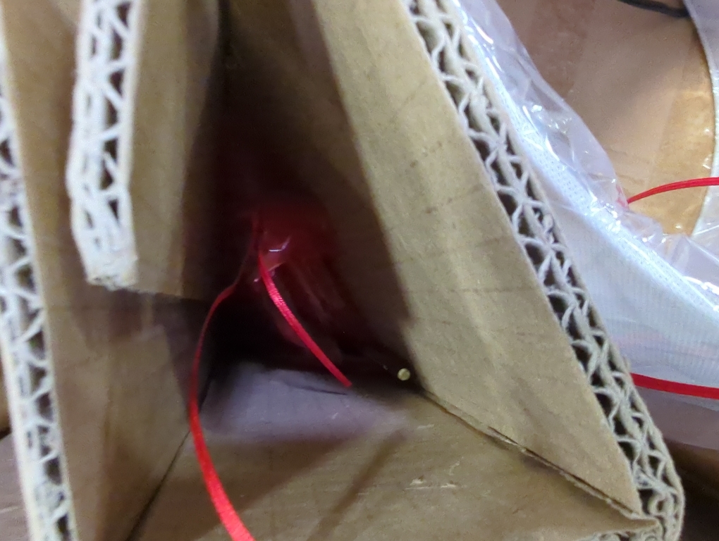 SAFAVIEH Lighting Collection Geralt Contemporary Gold 69-inch Floor Lamp (LED Bulb Included)