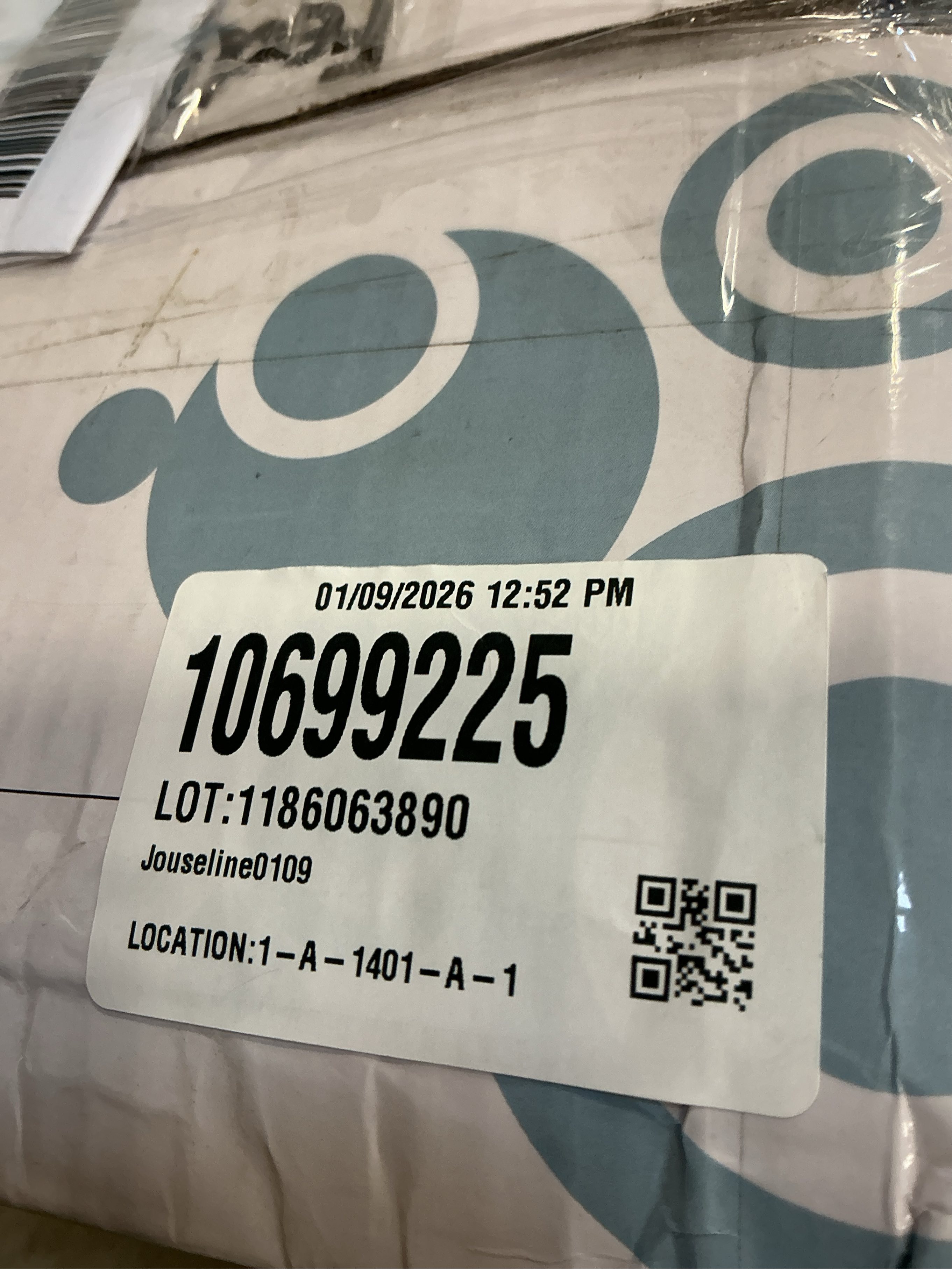 Electric Cooler and Warmer, 26 Quart/24 Liter Portable Thermoelectric Fridge with Collapsible Handle, Domestic & Car Plug in Refrigerator, for Home Camping Travel Picnics Use, 110V/12V