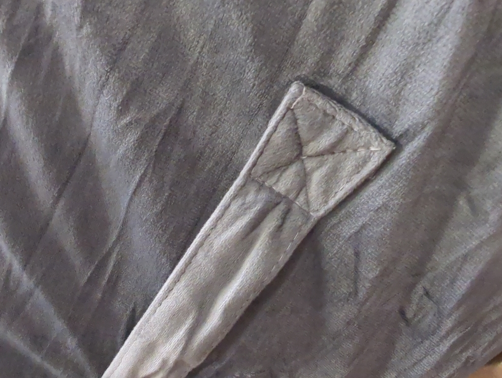 Leg Pillow Elevation Blood Circulation, Wedge Pillow for Legs Swelling, Knee Pillow Wedge Post Surgery, Leg Elevation Pillows for After Surgery, Memory Foam Foot Leg Elevating Pillow, Grey