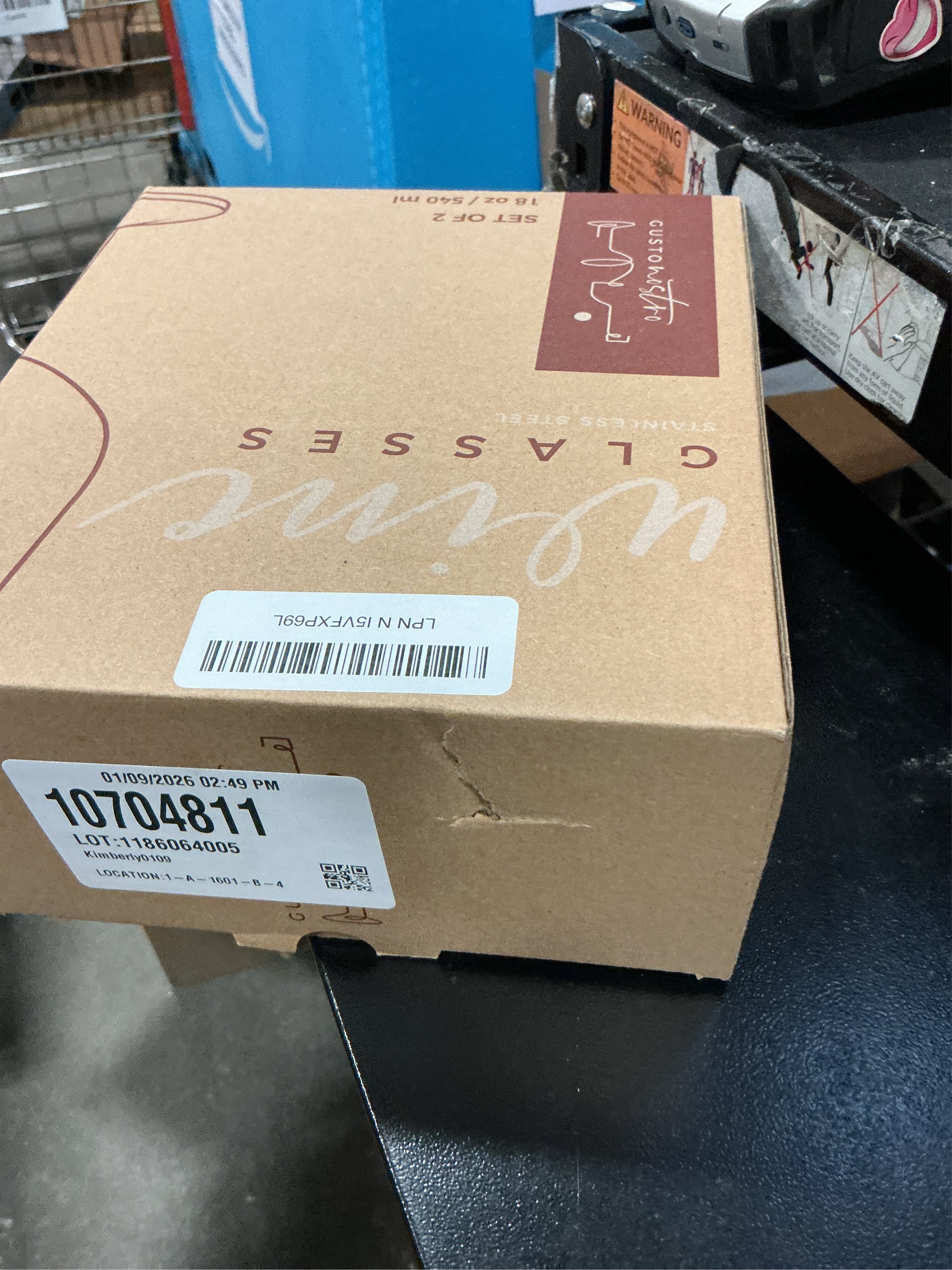 Gusto Nostro Stainless Steel Wine Glass - 18 oz - Cute, Unbreakable Wine Glasses for Travel, Camping and Pool - Fancy, Unique and Cool Portable Metal Wine Glass for Outdoor Events, Picnics (Set of 2)