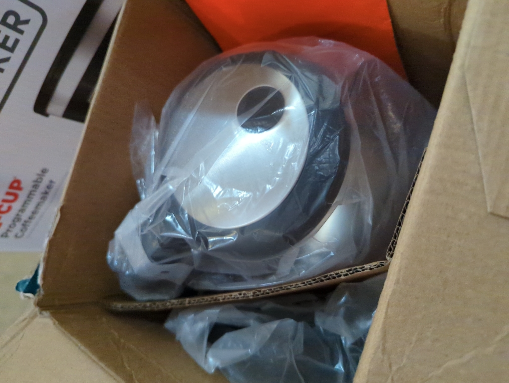 Cosori Electric Kettle for Tea, Water Kettle with Automatic Shut off, Stainless Steel, 1.7L, Black