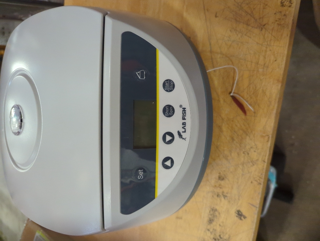 LAB FISH LC-6S Centrifuge, 6x2/5/10/15ml Tubes | 500-5000RPM low speed, max 3074xg RCF, timer, benchtop centrifuge machine for PRP, plasma & lab sample separation‼️missing cotton rolls and other small items‼️