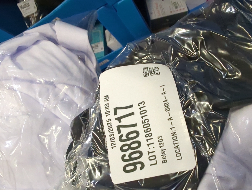 Size L..Women's High Waist Ruffle Elastic Blouse and Mini Skirt Set