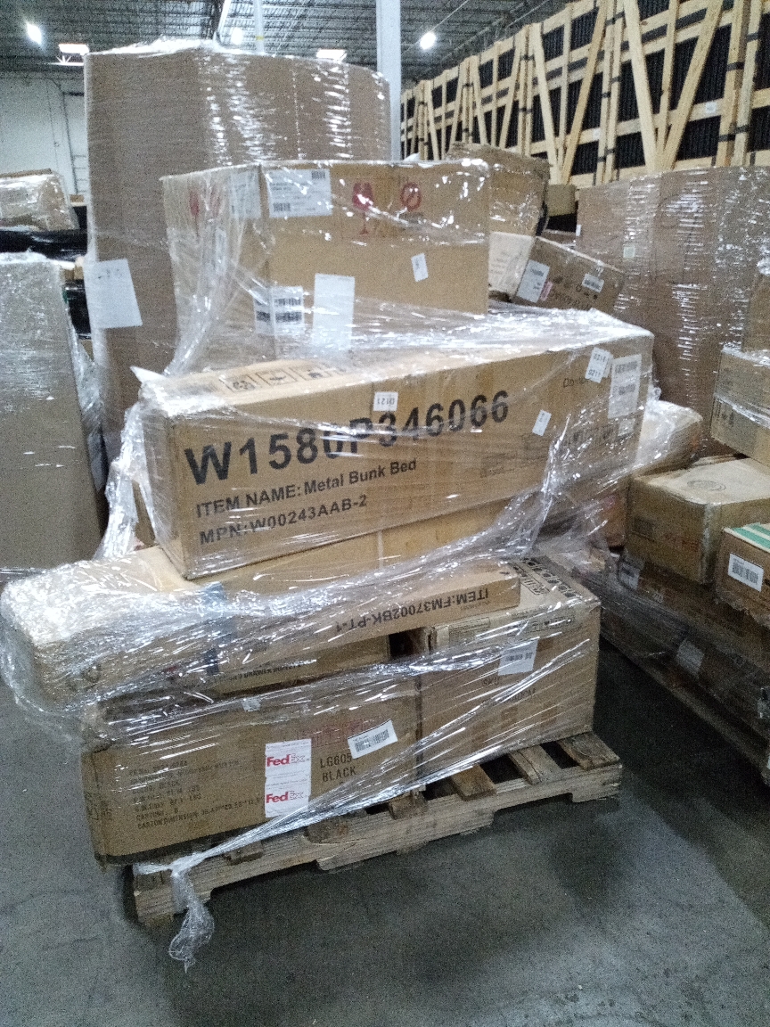 Wayfair Salvage Mixed Returns Pallet