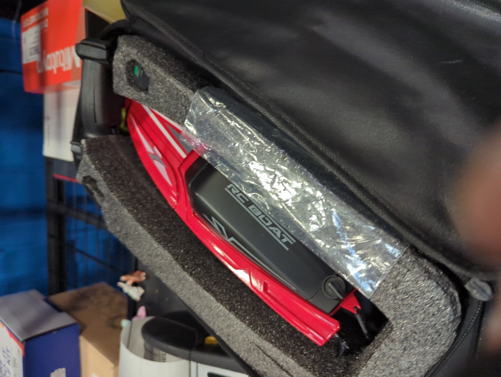 BEZGAR Large RC Boat, 18 inch Big Remote Control Boat for Adults, 35KMH Fast Speed RC Boat for Lake Ocean, Ideal Gifts for Kids Boys with 1500mAh Rechargeable Battery - TX125 Red