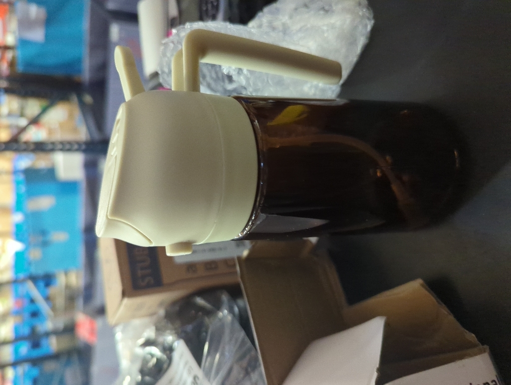 Oil Sprayer for Cooking, 2 In 1 Oil Dispenser and Oil Sprayer (Creamy Dark Brown)