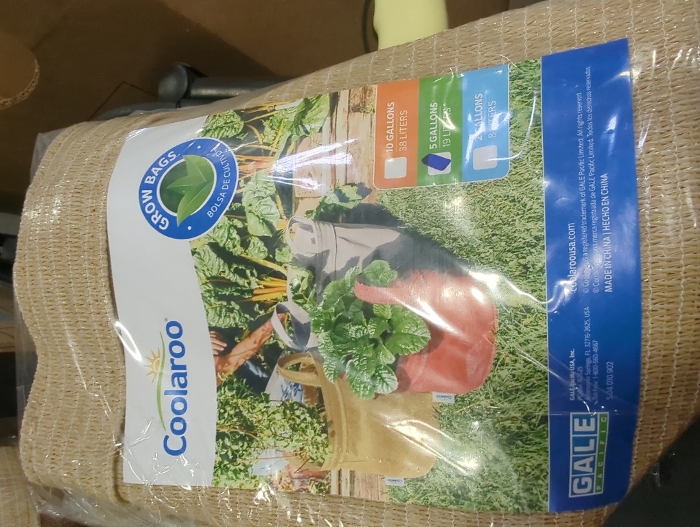 Coolaroo 2-Pack 5 Gallon Heavy Duty Plant/Vegetable/Herb/Fruit Breathable Fabric Grow Planter Pot Bags with Handles, Desert Sand