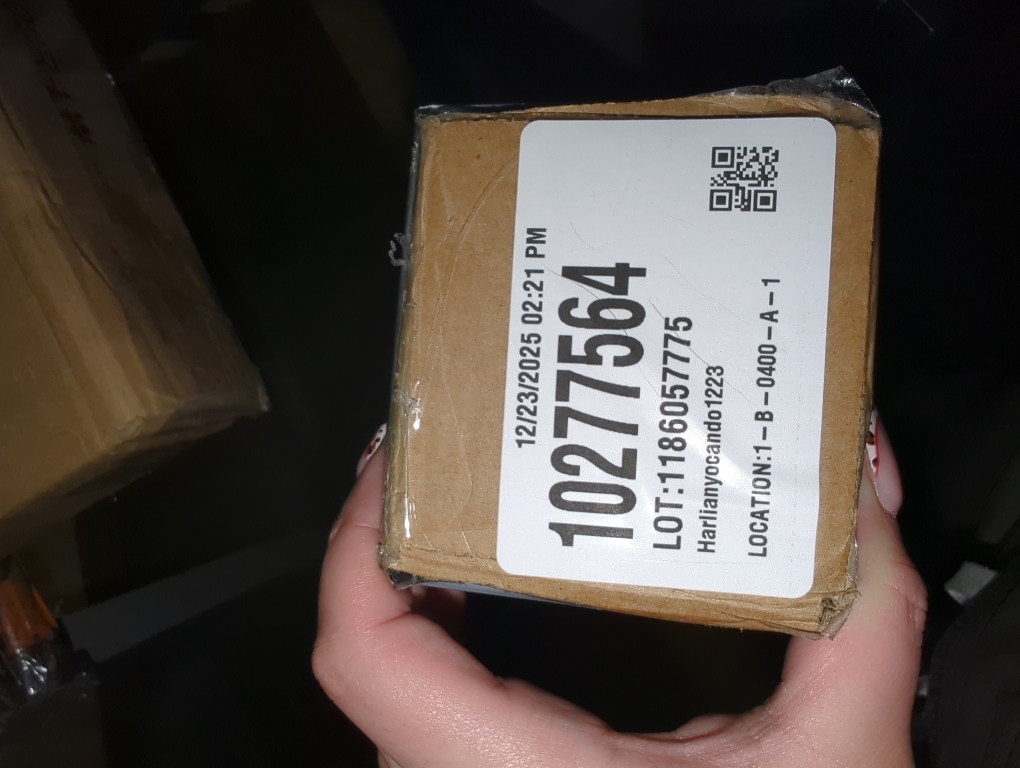 Clear Plastic Table Top Protector Cloth Waterproof Oilproof Stain Resistant Wipeable 2mm Thick Table Cover for Dresser End Table Workbench Computer Desk(39.4x118.1in/100x300cm)