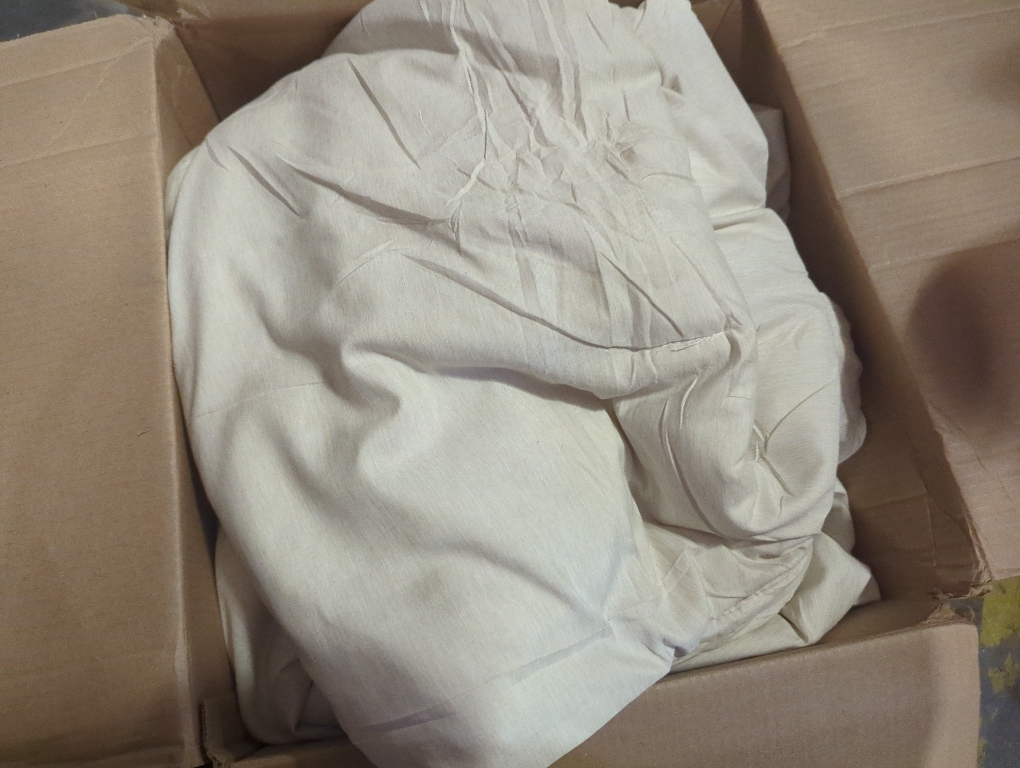 Size medium Color beige Comforter blanket
