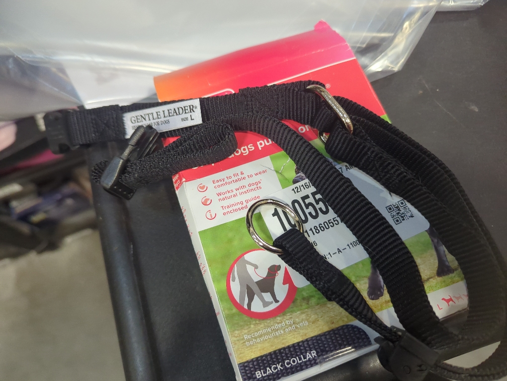 Size Large Color Black Beaphar - Gentle Leader - L - Black - 1 Piece