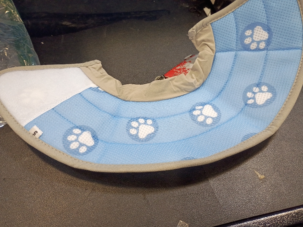 Cat Cone Collar Soft Elizabethan Collar for Surgery Recovery - Adjustable for Small and Large Cats Kittens to Stop Licking