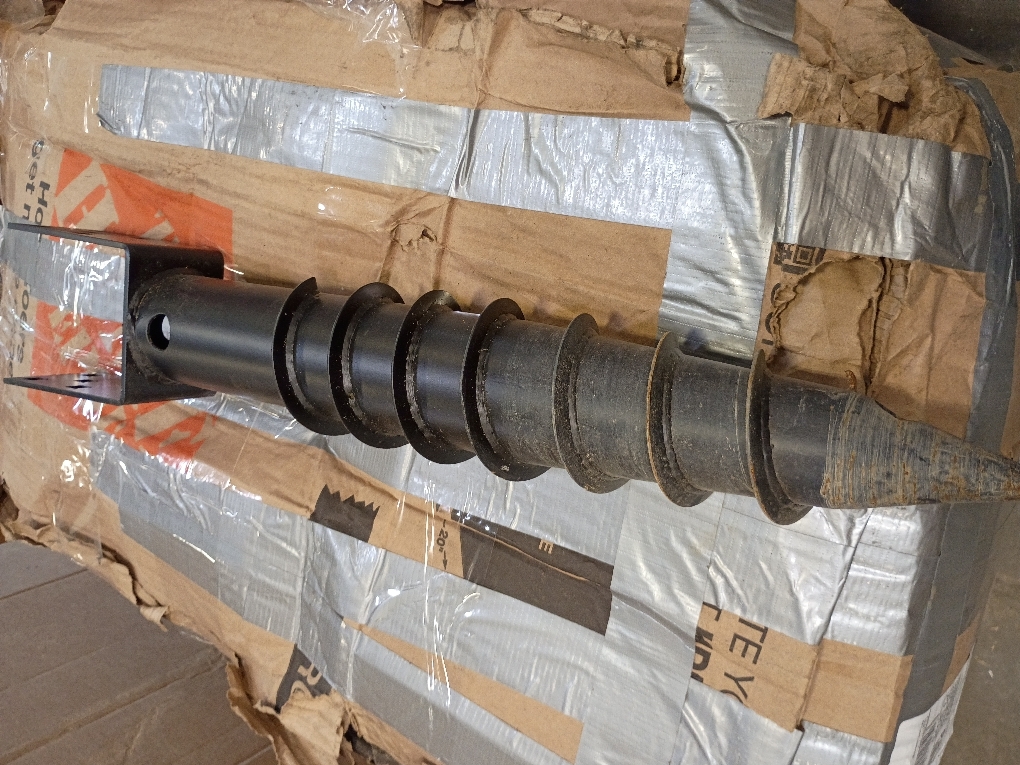 1 Pack 24 Inch Black U Model Ground Anchor Fence Includes Lag Bolts and Rebar, Fits Standard 4x4 (3.5 X 3.5 Inch) Post, No Dig Post Stake for Deck,Fence,Porch,Railing,Mailbox