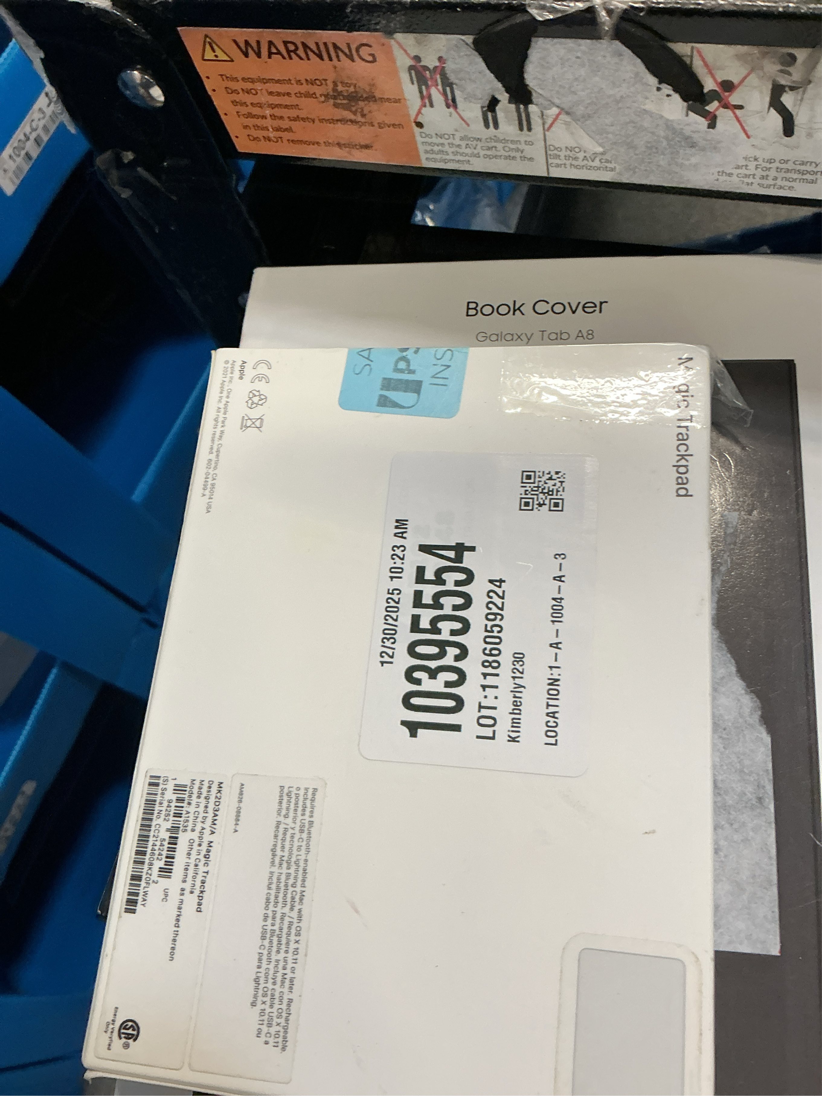 Apple Magic Trackpad - White Multi-Touch Surface