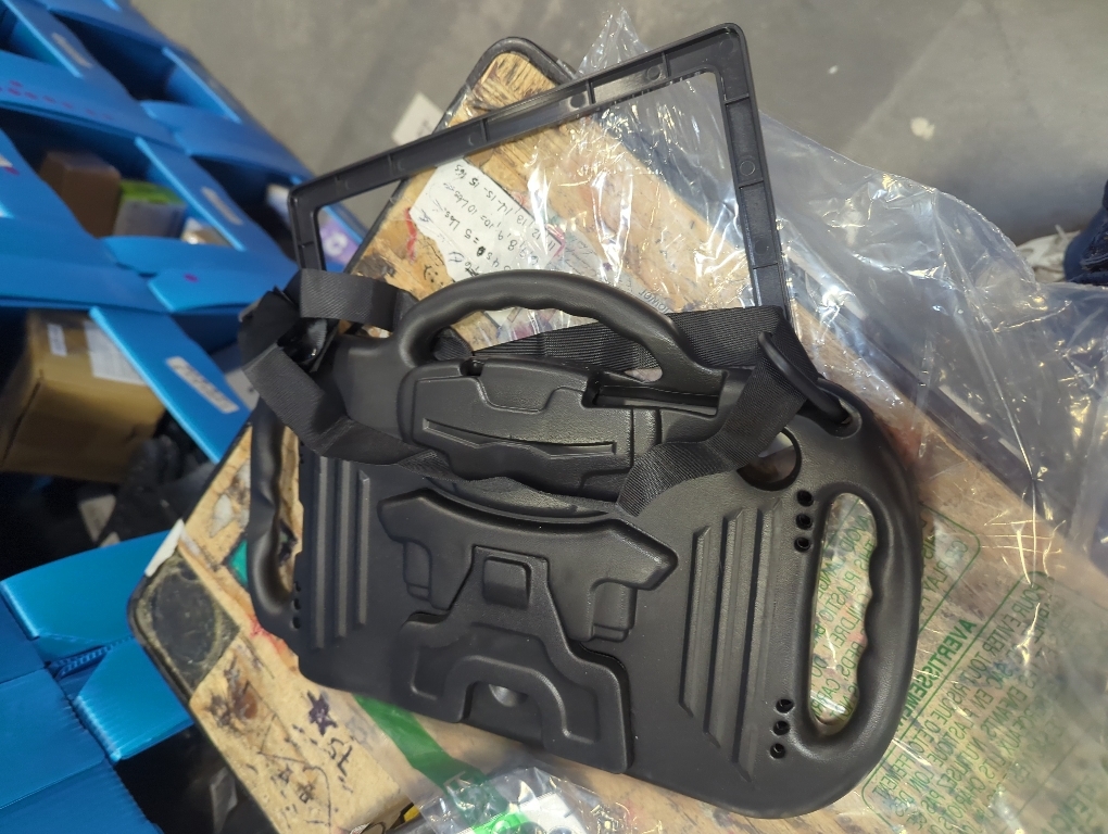 LTROP Kids Case for iPad 11th Generation (A16) 2025 / 10th Generation(10.9 Inch, 2022) with Shoulder Strap, Durable Light Weight Handle Stand Child-Proof Bumper Case for iPad 11th/10th Gen, Black