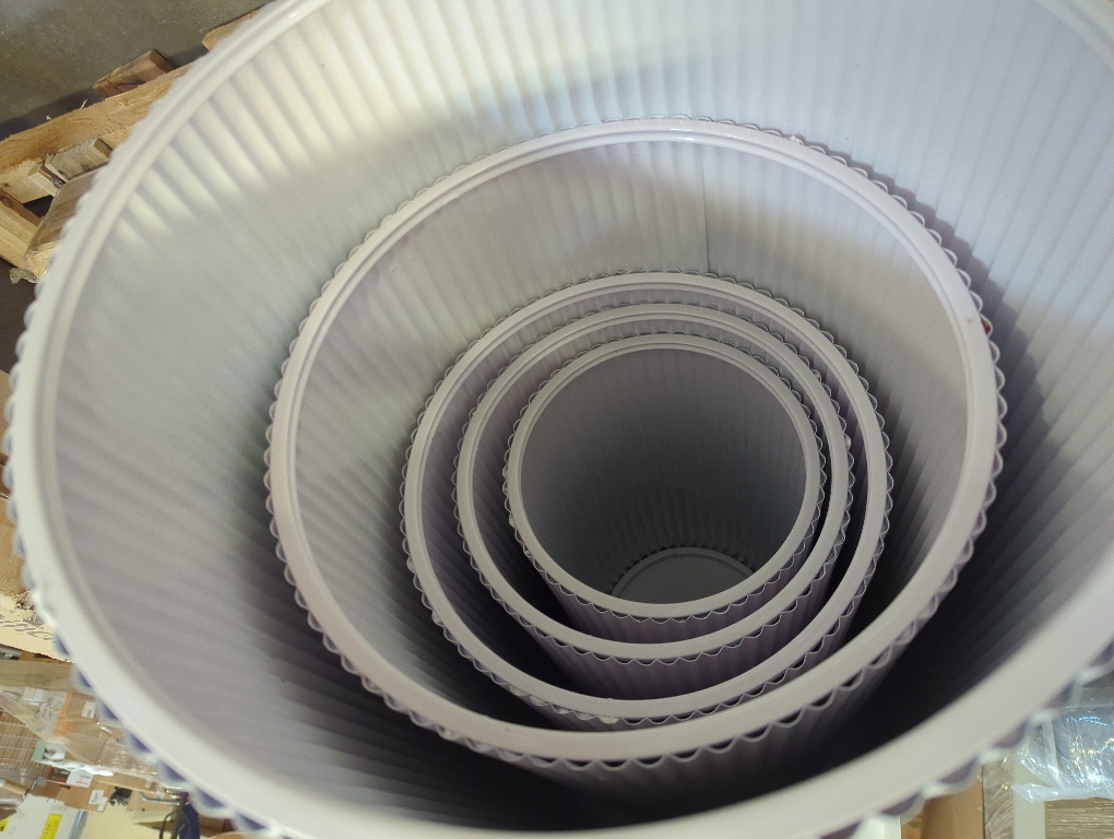 Fivenl 5 Pcs Metal Pleated Cylinder Pedestal Stands for Party, Heavy Duty White Round Cake Pedestal Stand Flower Plant Display Plinth Pillars for Wedding Birthday Event Decor