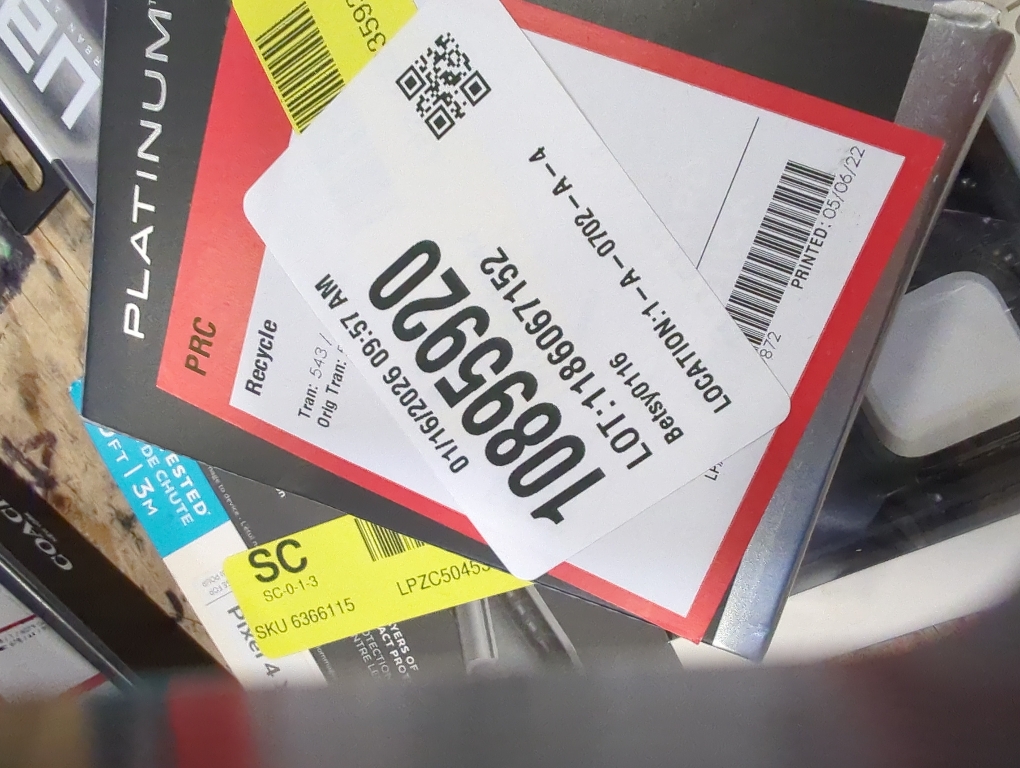 Platinum™ - UHS-I USB 3.2 Gen 1 Memory Card Reader - Black