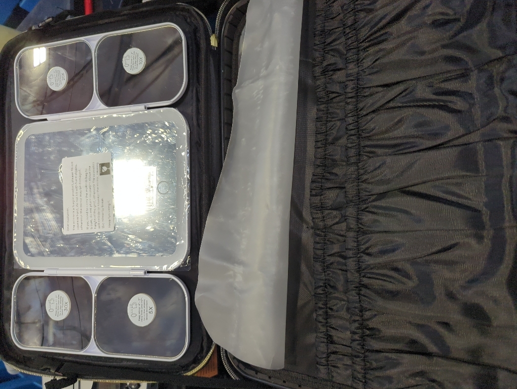 Mid-Size Makeup Bag with LED 1X5X10X20X30X Magnifying Mirror and Travel Makeup Train Case Cosmetic Organiser with Mirror and Separate Makeup Brush Panel, Portable Adjustable Divider, Black